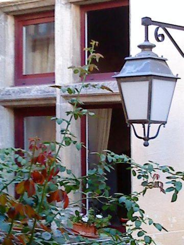 La Villages Chambres D'Hotes Vallabrègues Esterno foto