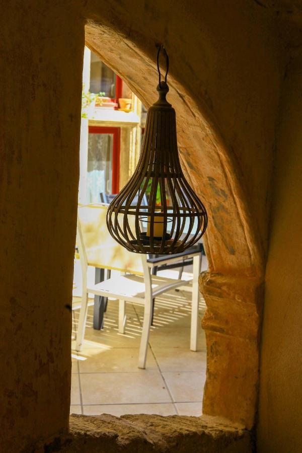 La Villages Chambres D'Hotes Vallabrègues Esterno foto